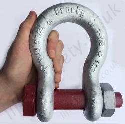 G2130 9-5 Ton Shackle In Hand