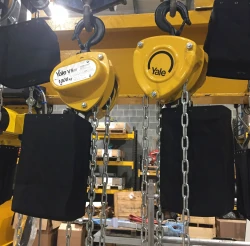 Yale VSIII Manual Hoists in use with Chain Bags